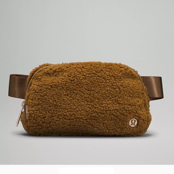 lululemon athletica Handbags - New in Package Lululemon Everywhere Fleece Belt Bag Burnt Caramel EBB Fanny Pack
